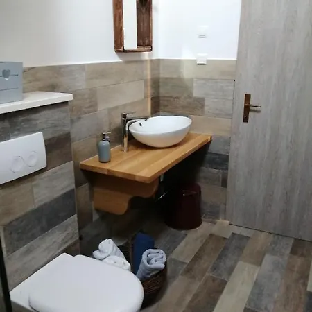 Marcelovi Dvori 3* 皮罗瓦茨