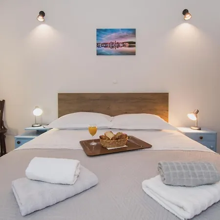 Marcelovi Dvori Bed & Breakfast