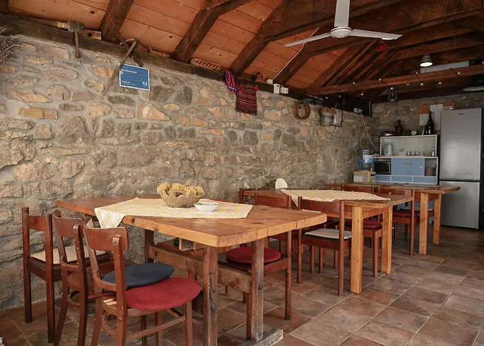 Marcelovi Dvori Bed & Breakfast